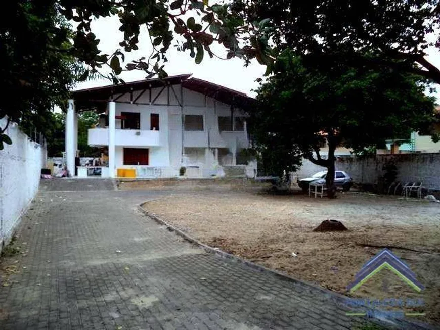 Foto 1 de Casa com 7 Quartos à venda, 450m² em Engenheiro Luciano Cavalcante, Fortaleza