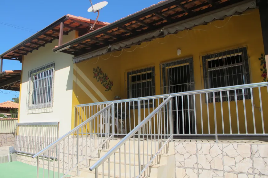 Foto 1 de Casa com 3 Quartos à venda, 232m² em Vilatur, Saquarema