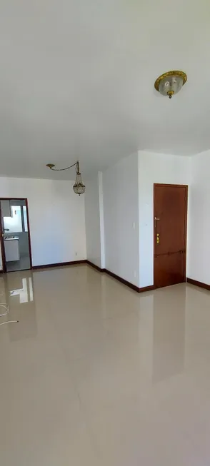 Foto 1 de Apartamento com 3 Quartos à venda, 97m² em Jardim Apipema, Salvador