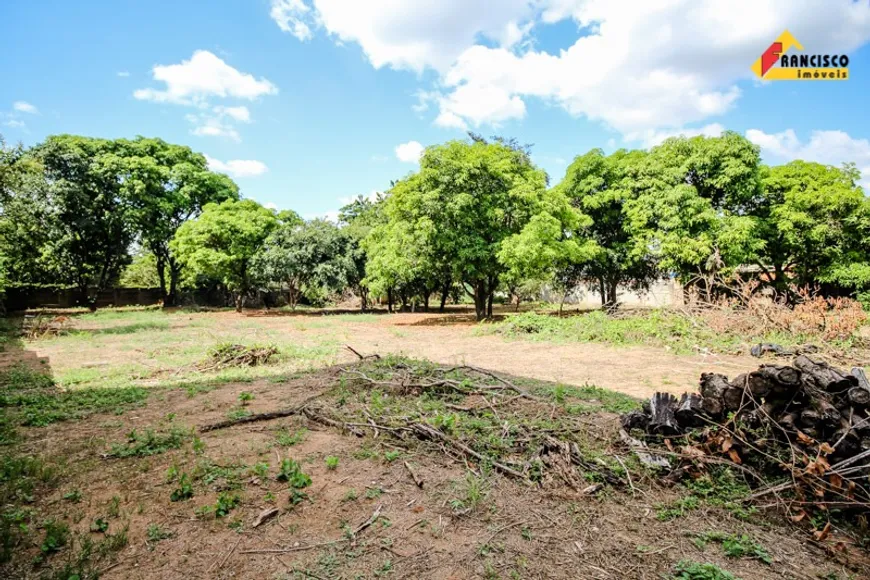 Foto 1 de Lote/Terreno à venda, 500m² em Icarai, Divinópolis