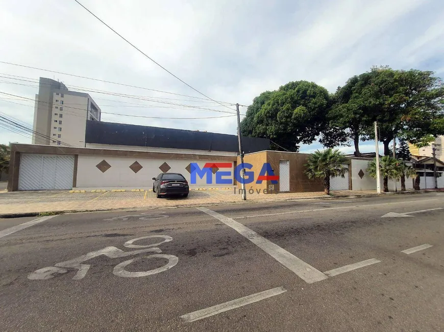 Foto 1 de Imóvel Comercial com 5 Quartos para alugar, 433m² em Parquelândia, Fortaleza