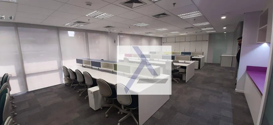 Foto 1 de Sala Comercial para alugar, 220m² em Vila Olímpia, São Paulo