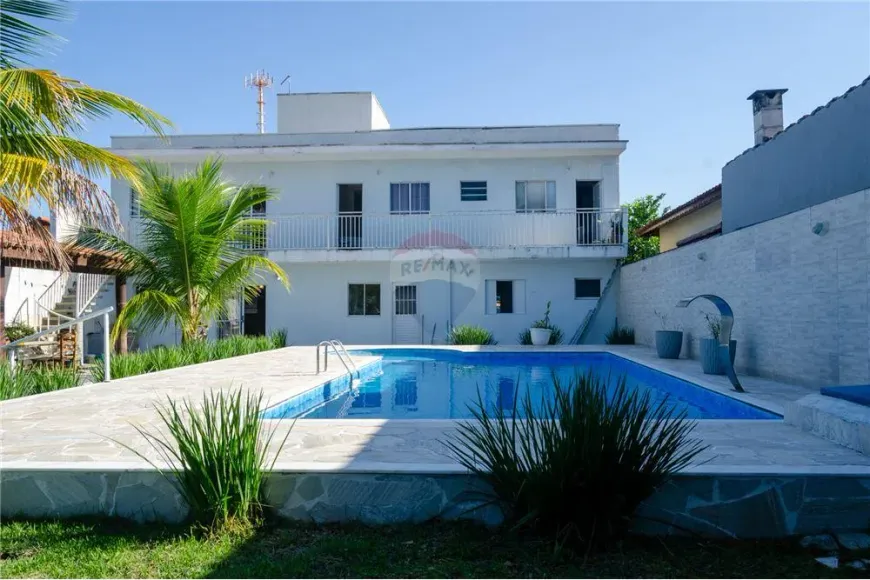 Foto 1 de Casa com 5 Quartos à venda, 160m² em Massaguaçu, Caraguatatuba