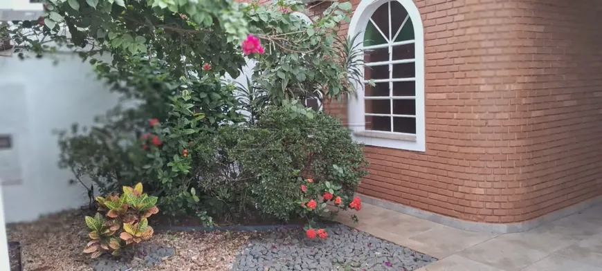 Foto 1 de Casa com 2 Quartos à venda, 148m² em Jardim Morumbi, Araraquara