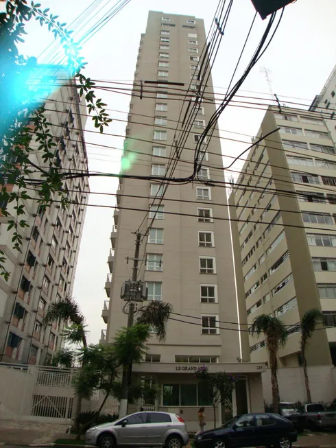 Foto 1 de Apartamento com 3 Quartos à venda, 190m² em Jardim Paulistano, São Paulo