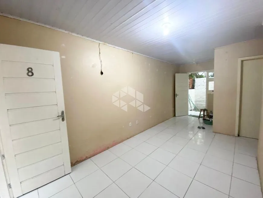 Foto 1 de Casa de Condomínio com 2 Quartos à venda, 45m² em Olaria, Canoas