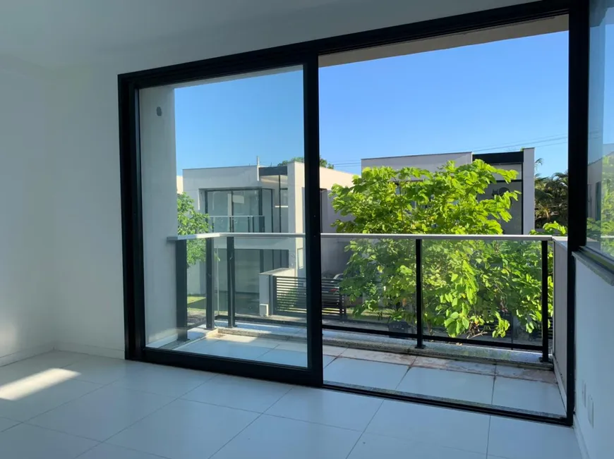 Foto 1 de Casa de Condomínio com 3 Quartos à venda, 240m² em Recreio Dos Bandeirantes, Rio de Janeiro