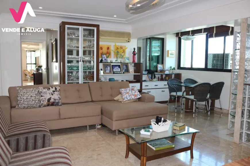 Foto 1 de Apartamento com 4 Quartos à venda, 257m² em Duque de Caxias, Cuiabá