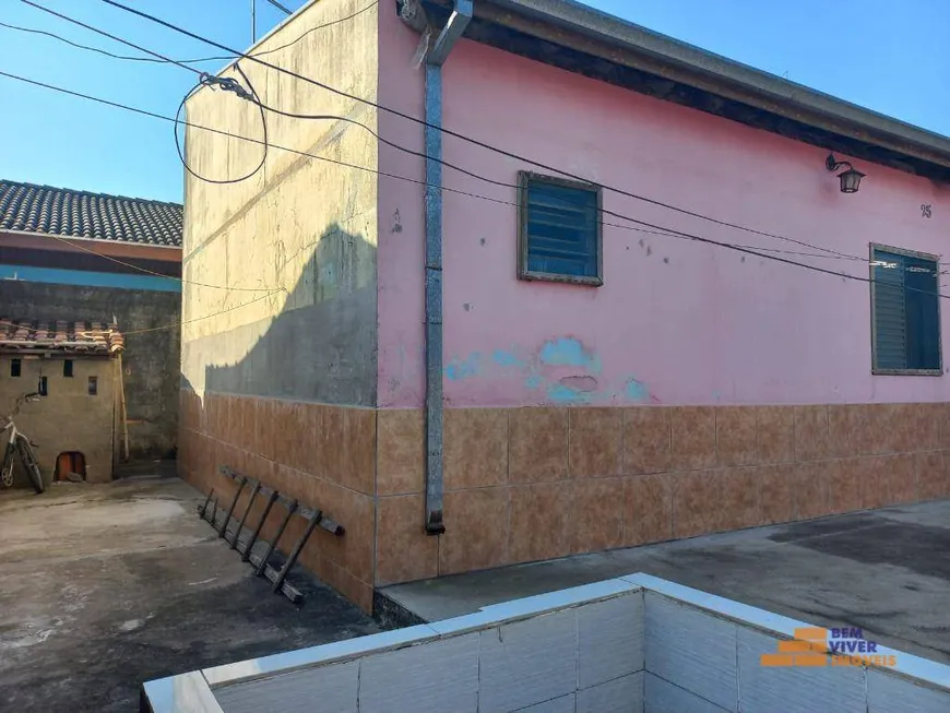 Foto 1 de Casa com 2 Quartos à venda, 60m² em Morada dos Nobres, Taubaté