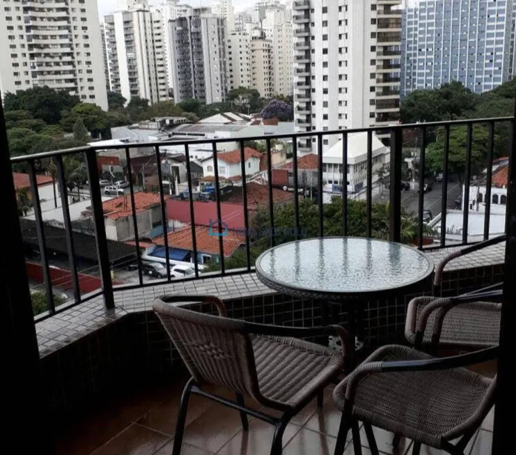 Foto 1 de Apartamento com 4 Quartos à venda, 160m² em Campo Belo, São Paulo