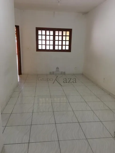 Foto 1 de Casa com 2 Quartos à venda, 53m² em Residencial Santa Paula, Jacareí