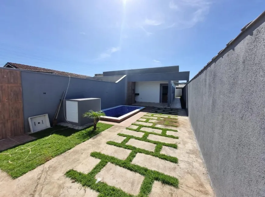 Foto 1 de Casa com 2 Quartos à venda, 74m² em Jardim Grandesp, Itanhaém