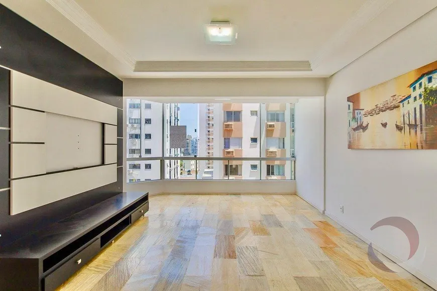 Foto 1 de Apartamento com 3 Quartos à venda, 130m² em Centro, Florianópolis