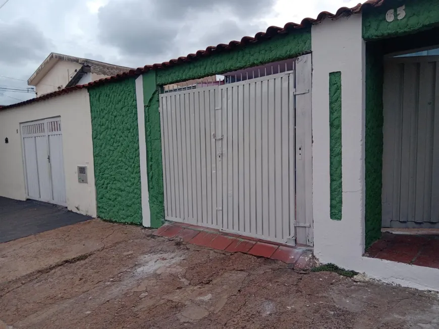 Foto 1 de Casa com 2 Quartos à venda, 90m² em Avelino Alves Palma, Ribeirão Preto