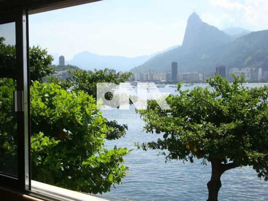 Foto 1 de Apartamento com 4 Quartos à venda, 253m² em Urca, Rio de Janeiro