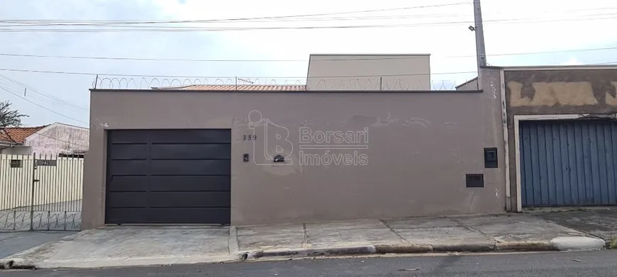 Foto 1 de Casa com 2 Quartos à venda, 174m² em Vila Xavier, Araraquara