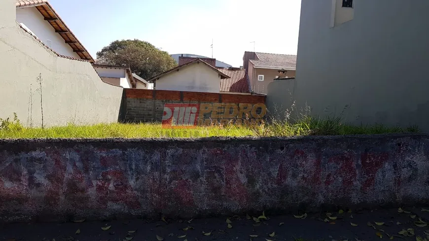 Foto 1 de Lote/Terreno à venda, 300m² em Independência, São Bernardo do Campo