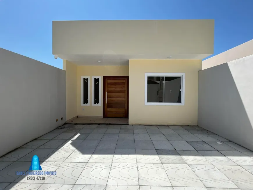 Foto 1 de Casa com 2 Quartos à venda, 75m² em Coqueiral, Araruama