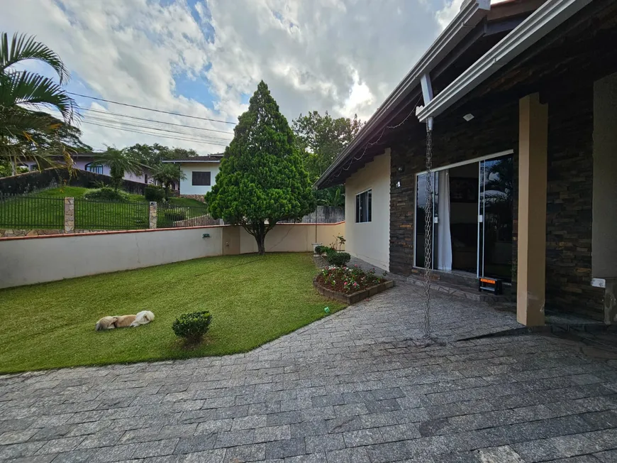 Foto 1 de Casa com 3 Quartos à venda, 291m² em Nova Brasília, Joinville