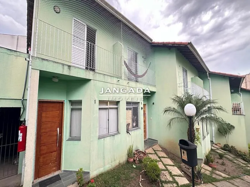 Foto 1 de Sobrado com 2 Quartos à venda, 77m² em Vila Yolanda, Osasco