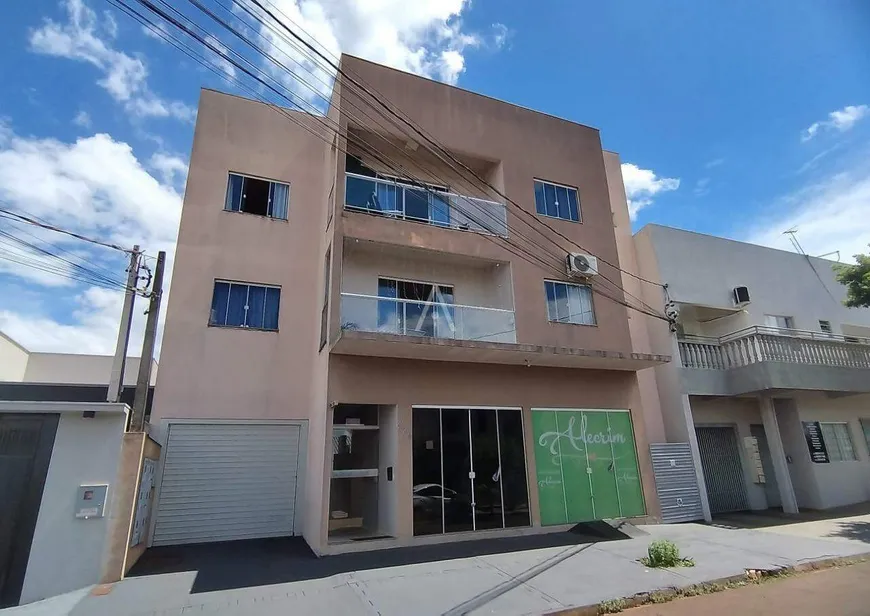 Foto 1 de Apartamento com 2 Quartos para alugar, 76m² em Vila Indústrial, Toledo