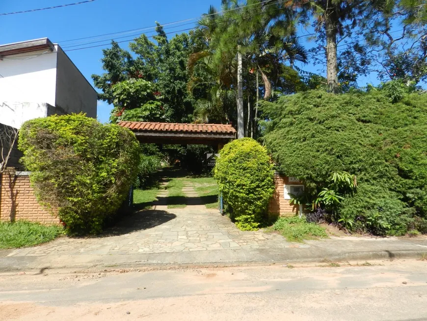 Foto 1 de Fazenda/Sítio com 3 Quartos à venda, 340m² em COUNTRY CLUBE, Valinhos