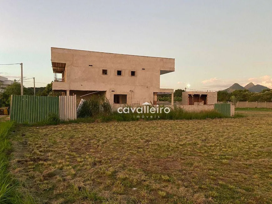 Foto 1 de Lote/Terreno à venda, 382m² em Itapeba, Maricá