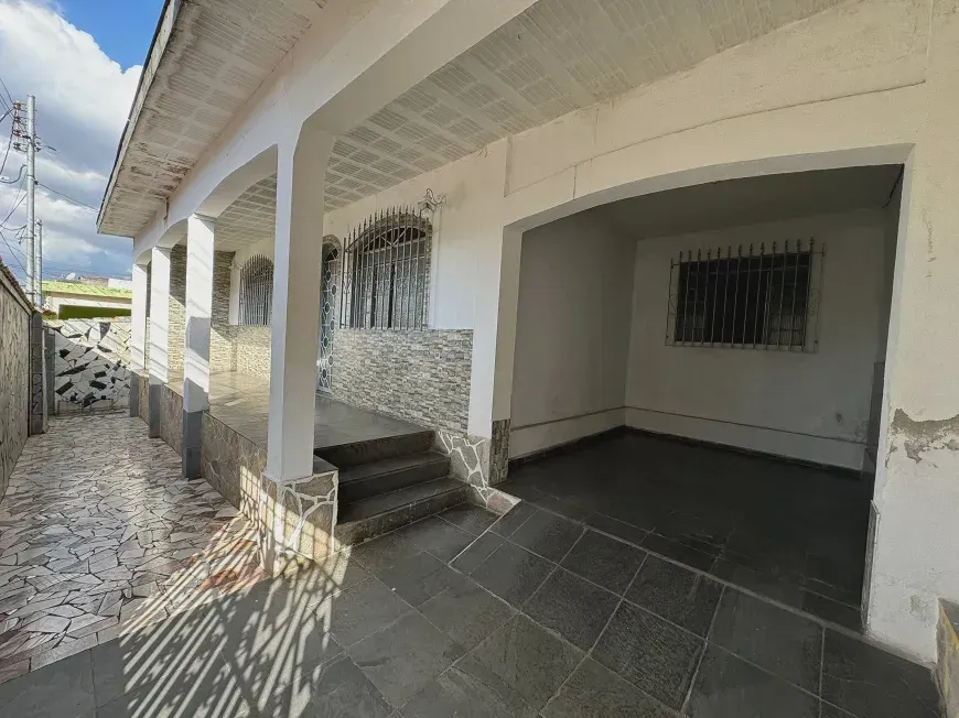 Foto 1 de Casa com 3 Quartos à venda, 100m² em Acupe de Brotas, Salvador