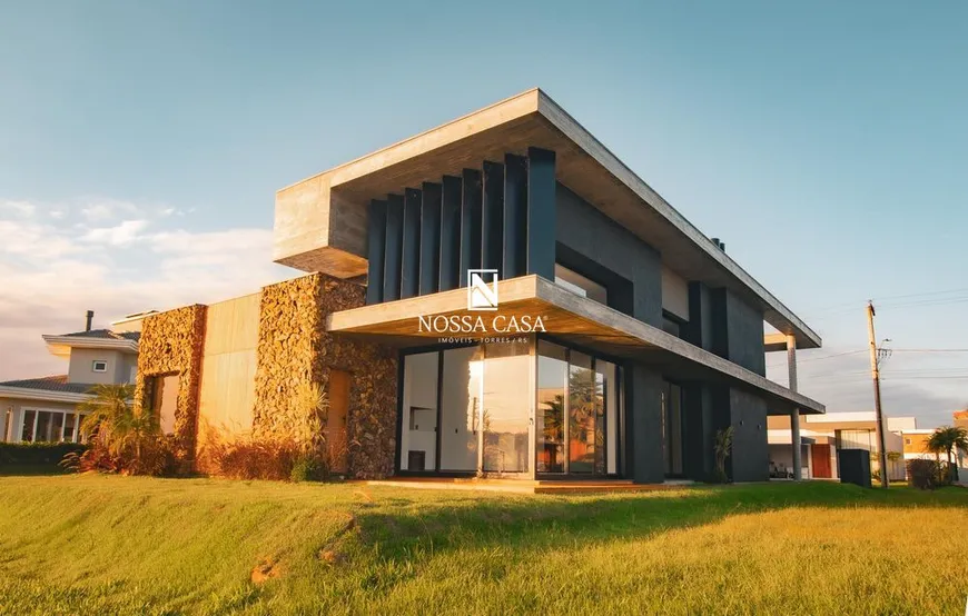 Foto 1 de Casa de Condomínio com 4 Quartos à venda, 238m² em Reserva das Aguas, Torres