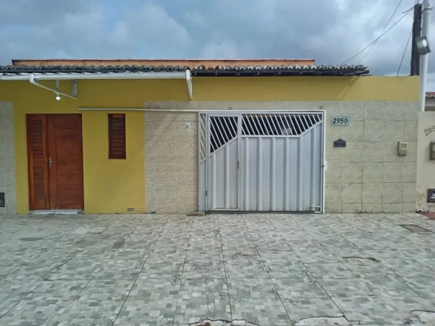 Foto 1 de Casa com 4 Quartos à venda, 200m² em Potengi, Natal