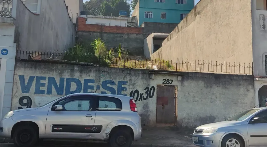 Foto 1 de Lote/Terreno à venda, 300m² em Vila Aquilino, Santo André