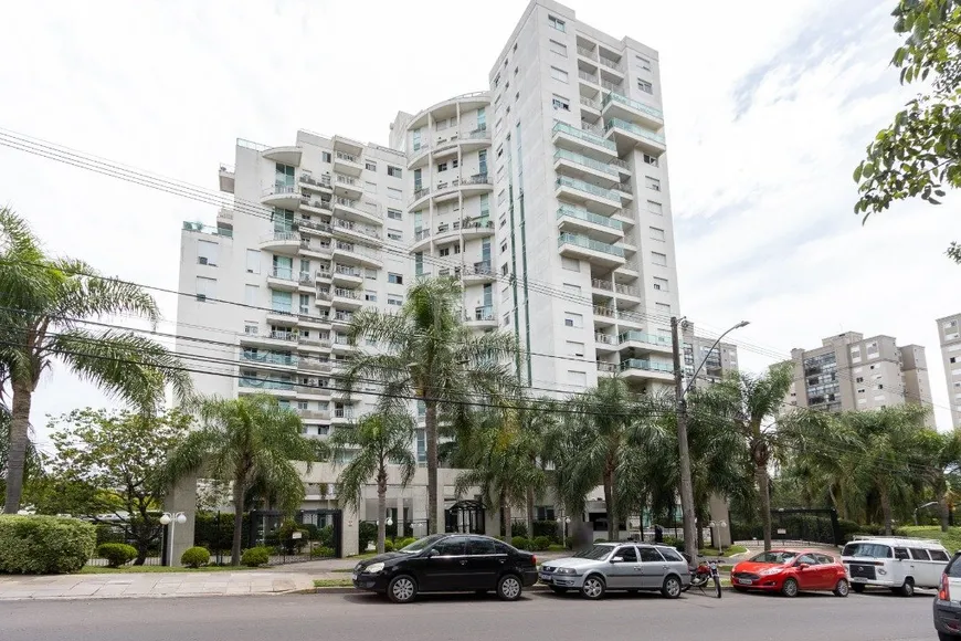 Foto 1 de Apartamento com 3 Quartos à venda, 52m² em Jardim Europa, Porto Alegre