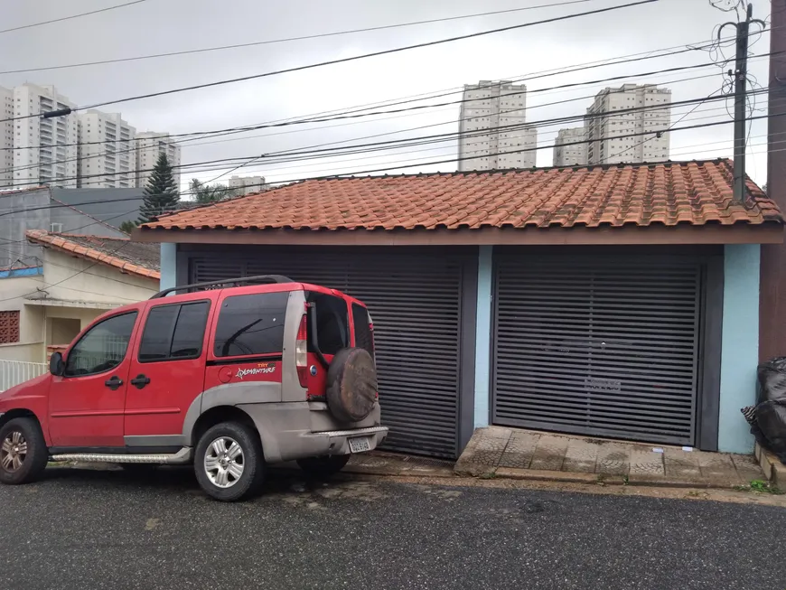 Foto 1 de Casa com 2 Quartos à venda, 140m² em Baeta Neves, São Bernardo do Campo