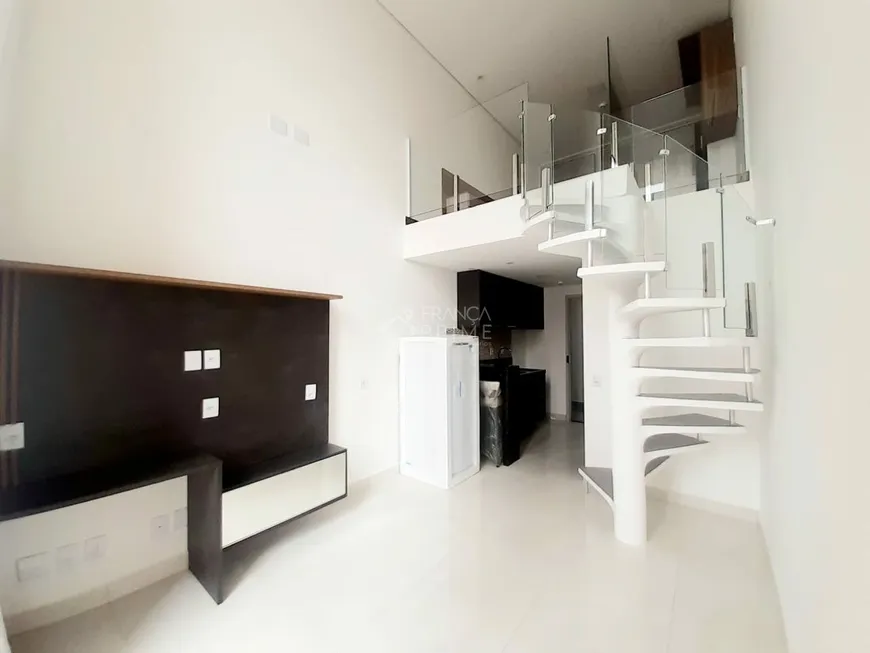 Foto 1 de Apartamento com 1 Quarto para alugar, 34m² em Água Branca, São Paulo