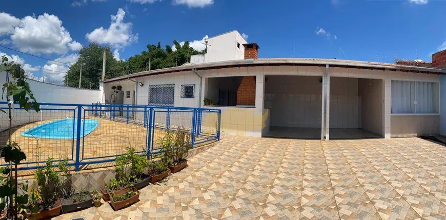 Foto 1 de Fazenda/Sítio com 1 Quarto à venda, 104m² em Chacara Rupiara, Rio Claro