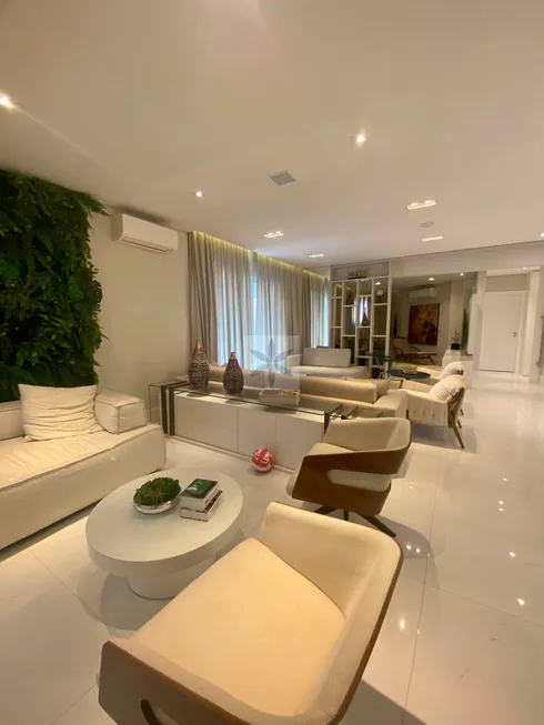 Foto 1 de Apartamento com 3 Quartos à venda, 300m² em Jardim do Mar, São Bernardo do Campo