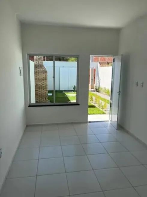 Foto 1 de Casa com 2 Quartos à venda, 100m² em Centro, Lauro de Freitas