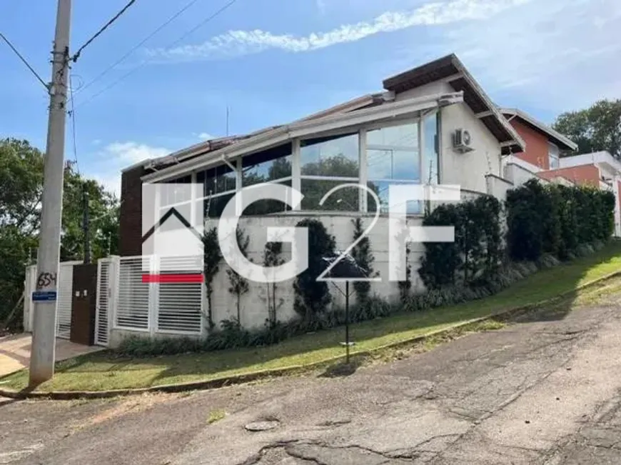 Foto 1 de Sobrado com 3 Quartos à venda, 239m² em Parque das Universidades, Campinas