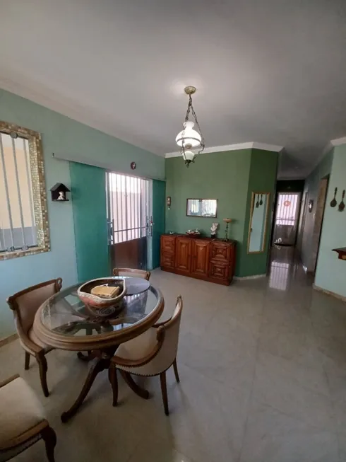 Foto 1 de Casa com 4 Quartos à venda, 219m² em Atalaia, Aracaju