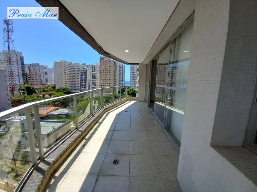 Foto 1 de Apartamento com 4 Quartos à venda, 225m² em Praia das Pitangueiras, Guarujá