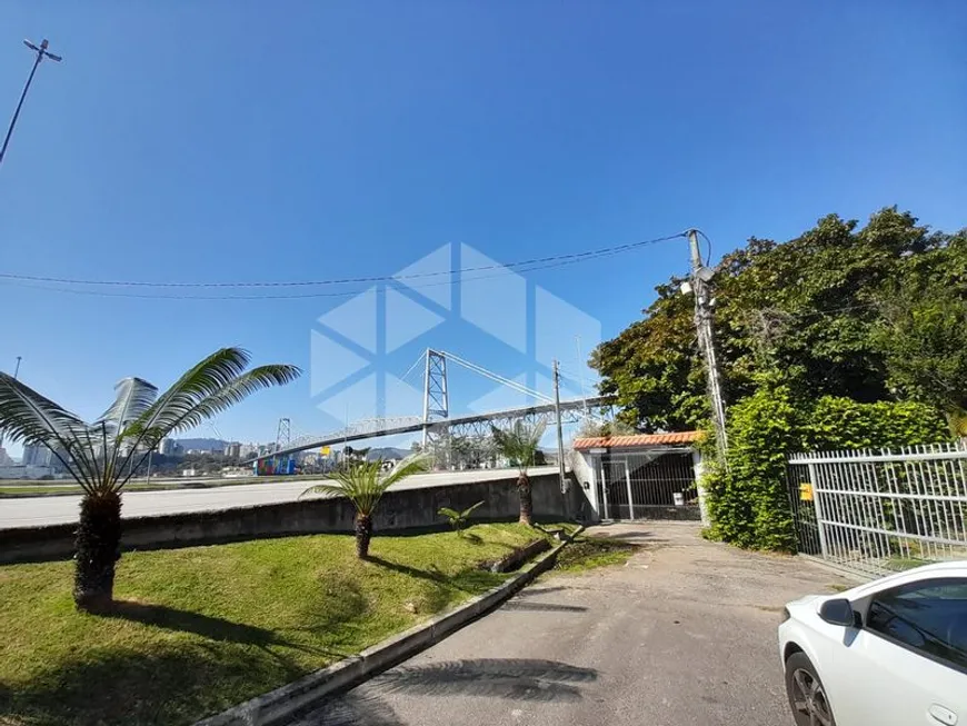 Foto 1 de Lote/Terreno para alugar, 450m² em Estreito, Florianópolis