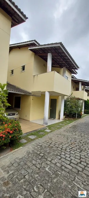 Foto 1 de Casa com 4 Quartos para alugar, 130m² em Buraquinho, Lauro de Freitas