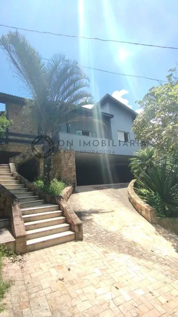 Foto 1 de Casa com 4 Quartos para alugar, 410m² em Jardim Indaiá, Embu das Artes
