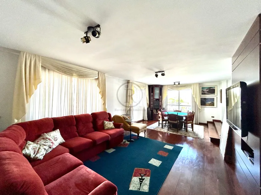 Foto 1 de Apartamento com 4 Quartos à venda, 203m² em Batel, Curitiba