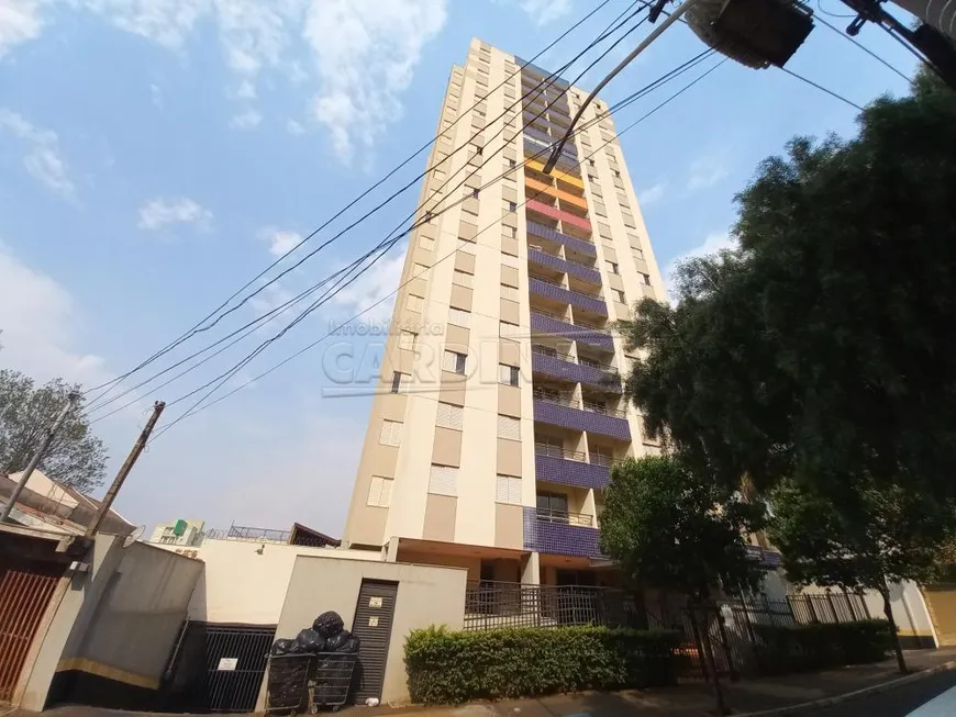 Foto 1 de Apartamento com 3 Quartos à venda, 70m² em Centro, São Carlos