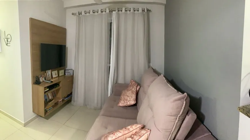 Foto 1 de Apartamento com 2 Quartos à venda, 48m² em Vila Carrão, São Paulo