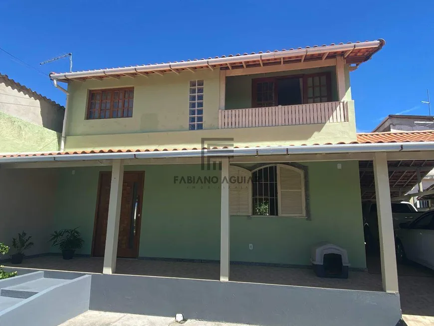 Foto 1 de Casa com 4 Quartos à venda, 270m² em Parque Mataruna, Araruama