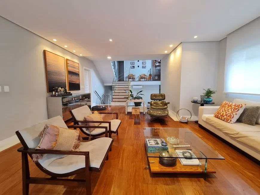 Foto 1 de Casa de Condomínio com 4 Quartos à venda, 351m² em Alphaville, Santana de Parnaíba
