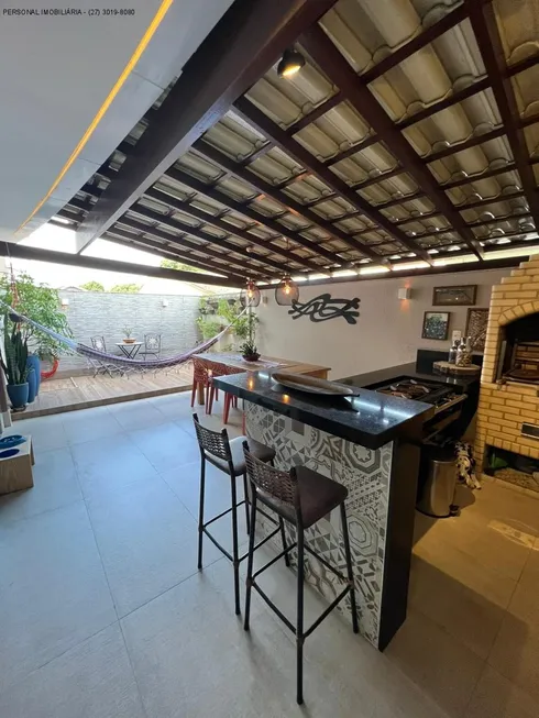 Foto 1 de Apartamento com 2 Quartos à venda, 93m² em Goiabeiras, Vitória