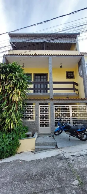 Foto 1 de Casa com 4 Quartos à venda, 200m² em Pechincha, Rio de Janeiro